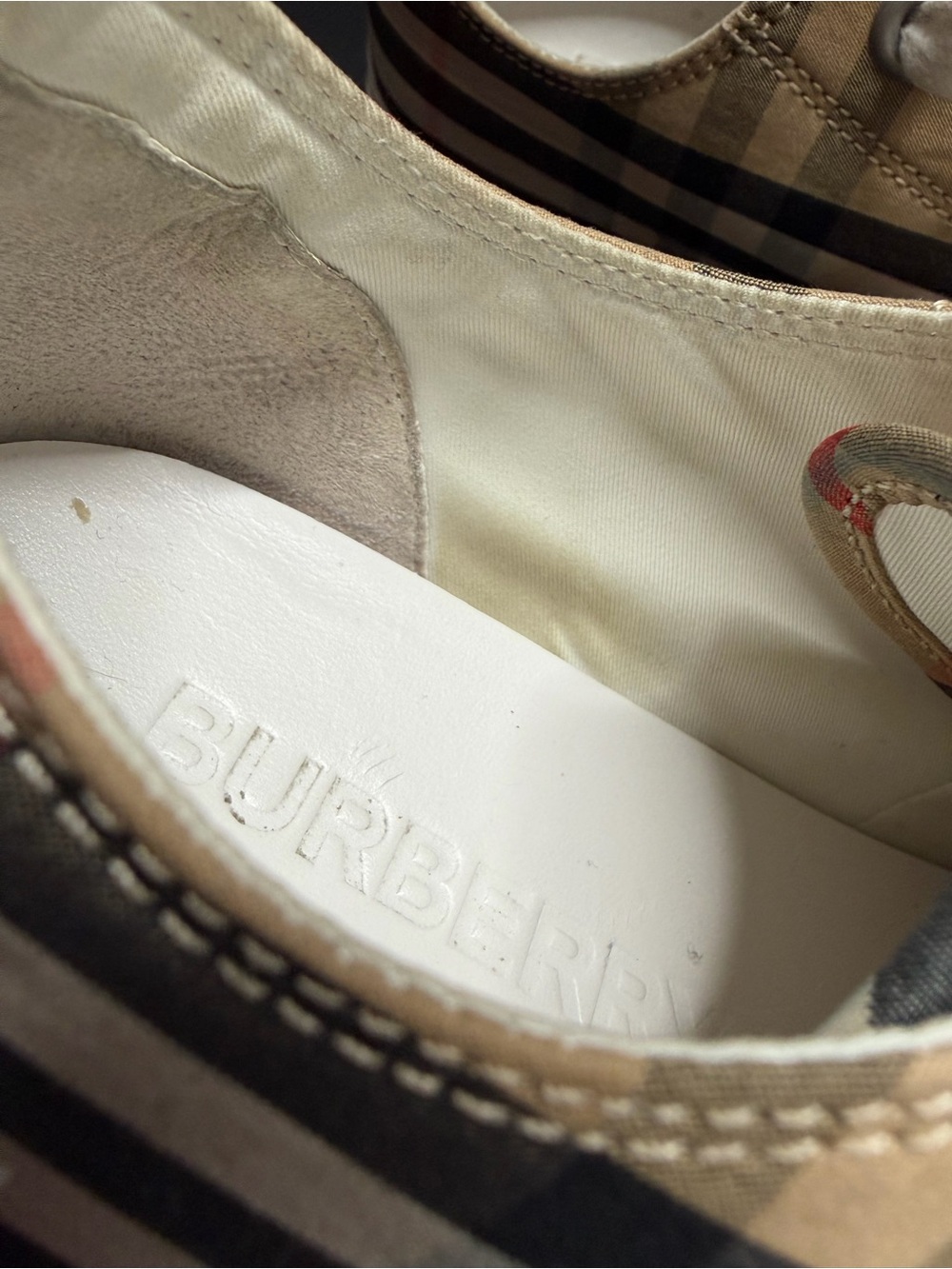 Burberry Logo Print Vintage Check Sneakers EU 38/US 7.5 Worn Once Womens - Picture 10 of 11